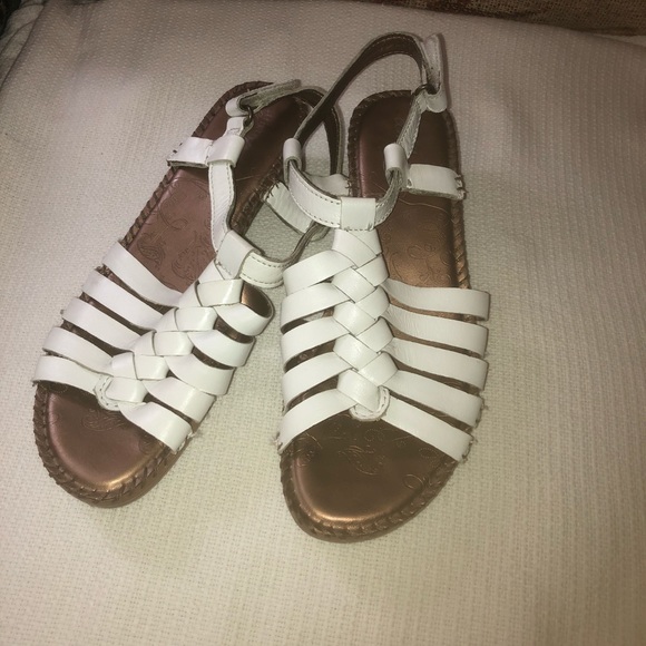 White sandals - Picture 2 of 2